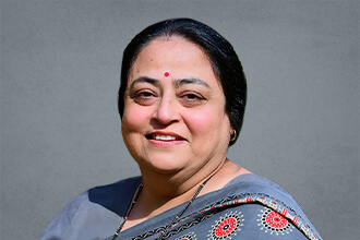 Sangeeta Pranvendra class=